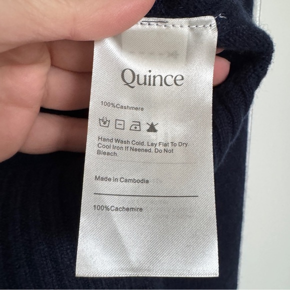NWT! QUINCE Mongolian Cashmere Oversized Crewneck Sweater True Navy Size Medium - Picture 9 of 15